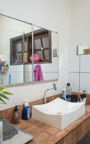 Casa à venda com 294m², 3 quartos e 4 vagas Casa à venda com 294m², 3 quartos e 4 vagasBanheiro da Suíte