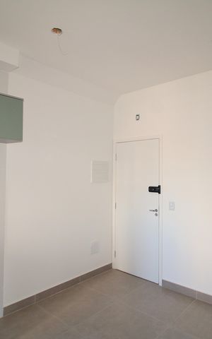 Apartamento à venda com 38m², 2 quartos e sem vagaSala / Cozinha