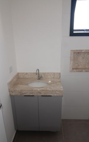 Apartamento à venda com 38m², 2 quartos e sem vagaBanheiro social