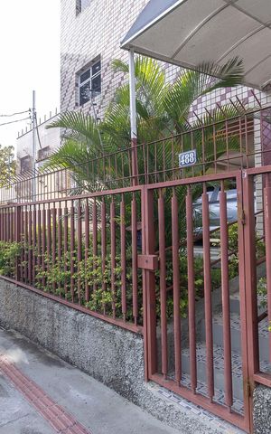 Apartamento à venda com 201m², 3 quartos e 2 vagas Apartamento à venda com 201m², 3 quartos e 2 vagasFachada