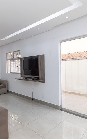 Apartamento à venda com 201m², 3 quartos e 2 vagas Apartamento à venda com 201m², 3 quartos e 2 vagasSala