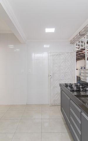 Apartamento à venda com 201m², 3 quartos e 2 vagas Apartamento à venda com 201m², 3 quartos e 2 vagasCozinha