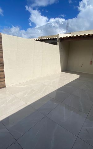 Casa à venda com 170m², 3 quartos e 1 vaga Casa à venda com 170m², 3 quartos e 1 vagaTerraço