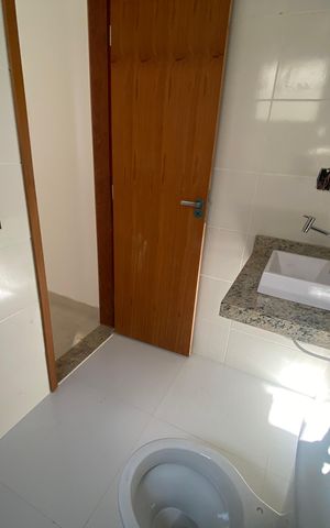 Casa à venda com 170m², 3 quartos e 1 vaga Casa à venda com 170m², 3 quartos e 1 vagaBanheiro Suíte 3