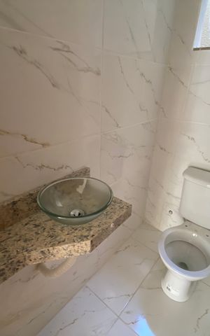Casa à venda com 170m², 3 quartos e 1 vaga Casa à venda com 170m², 3 quartos e 1 vagaLavabo