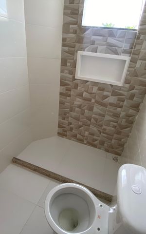 Casa à venda com 170m², 3 quartos e 1 vaga Casa à venda com 170m², 3 quartos e 1 vagaBanheiro Suíte 2