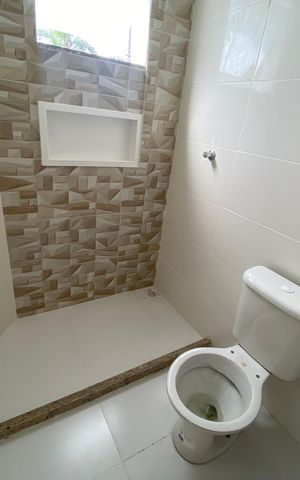 Casa à venda com 170m², 3 quartos e 1 vaga Casa à venda com 170m², 3 quartos e 1 vagaBanheiro Suíte 2