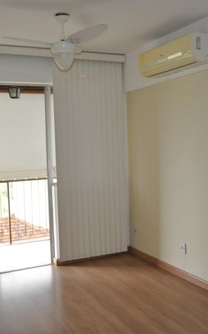 Apartamento à venda com 55m², 2 quartos e 1 vagaSala