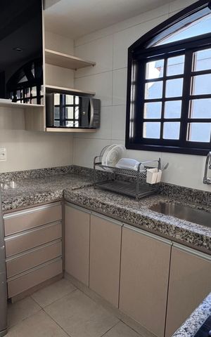 Casa à venda com 270m², 3 quartos e 4 vagas Casa à venda com 270m², 3 quartos e 4 vagasCozinha