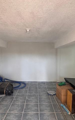 Casa à venda com 270m², 3 quartos e 4 vagas Casa à venda com 270m², 3 quartos e 4 vagasÁrea comum