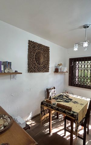 Casa à venda com 265m², 4 quartos e 2 vagas Casa à venda com 265m², 4 quartos e 2 vagasQuarto 1