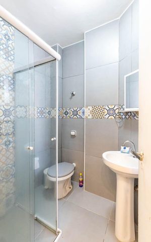 Studio à venda com 33m², 1 quarto e sem vaga Studio à venda com 33m², 1 quarto e sem vagaBanheiro