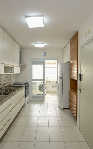 Apartamento à venda com 161m², 3 quartos e 3 vagasCozinha