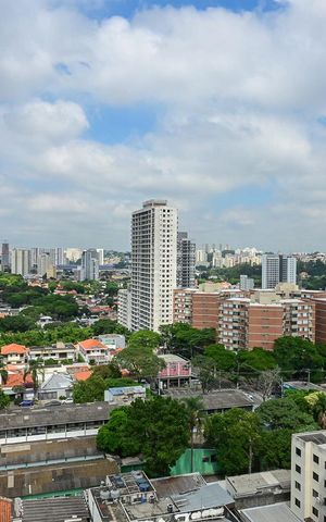 Apartamento à venda com 161m², 3 quartos e 3 vagasVista