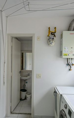 Apartamento à venda com 161m², 3 quartos e 3 vagasÁrea de Serviço
