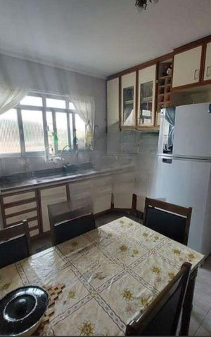 Casa para alugar com 230m², 2 quartos e 2 vagas Casa para alugar com 230m², 2 quartos e 2 vagasCozinha