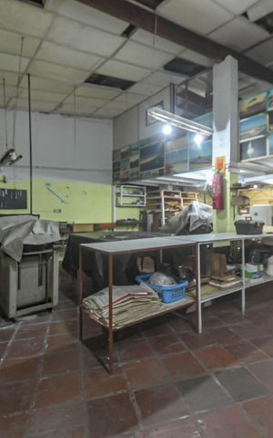 Casa à venda com 145m², 2 quartos e 8 vagasÁrea comum - Ateliê