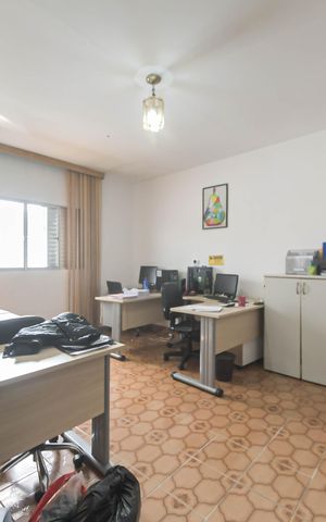 Casa à venda com 145m², 2 quartos e 8 vagasQuarto 1