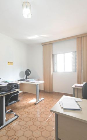 Casa à venda com 145m², 2 quartos e 8 vagasQuarto 1