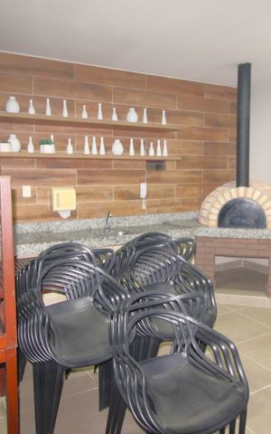 Apartamento à venda com 39m², 2 quartos e sem vagaÁrea Comum