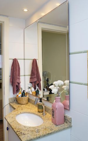 Apartamento à venda com 130m², 3 quartos e 2 vagasBanheiro da Suíte