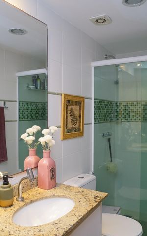 Apartamento à venda com 130m², 3 quartos e 2 vagasBanheiro da Suíte