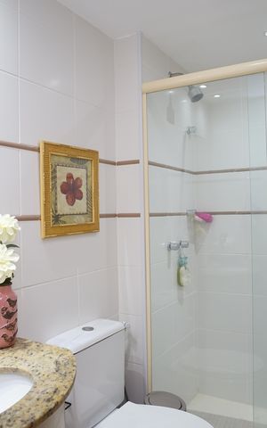 Apartamento à venda com 130m², 3 quartos e 2 vagasBanheiro Social