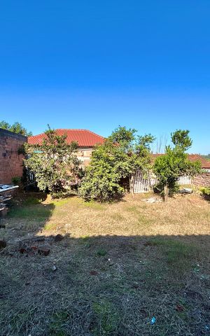 Casa para alugar com 80m², 2 quartos e 1 vagaPátio