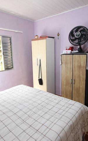 Casa à venda com 143m², 2 quartos e 1 vagaQuarto