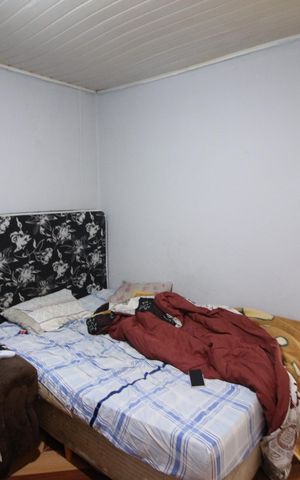 Casa à venda com 143m², 2 quartos e 1 vagaQuarto