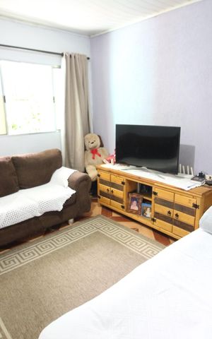 Casa à venda com 143m², 2 quartos e 1 vagaSala