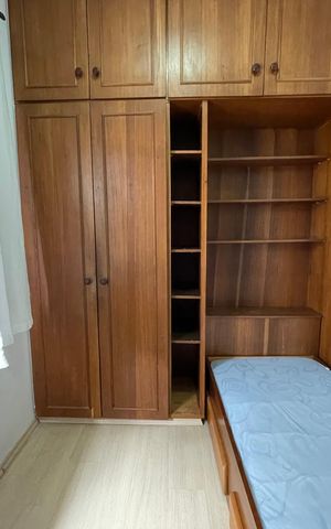 Casa à venda com 200m², 3 quartos e 2 vagas Casa à venda com 200m², 3 quartos e 2 vagasQuarto 2