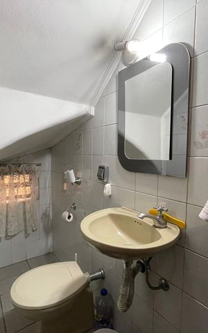 Casa à venda com 200m², 3 quartos e 2 vagas Casa à venda com 200m², 3 quartos e 2 vagasLavabo da Sala 2