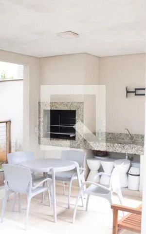 Apartamento à venda com 38m², 1 quarto e sem vaga Apartamento à venda com 38m², 1 quarto e sem vagaÁrea comum - Churrasqueira
