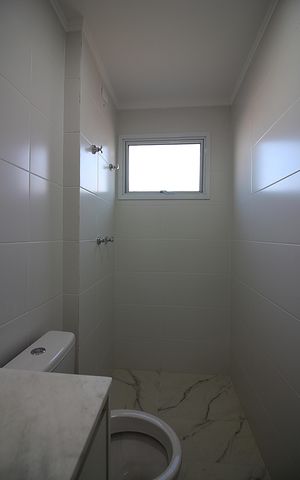 Apartamento à venda com 55m², 2 quartos e 1 vagaBanheiro Social