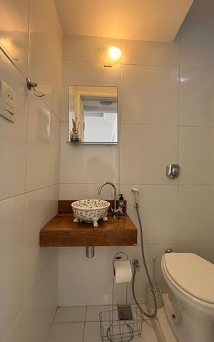 Apartamento para alugar com 75m², 2 quartos e sem vaga Apartamento para alugar com 75m², 2 quartos e sem vagaBanheiro social