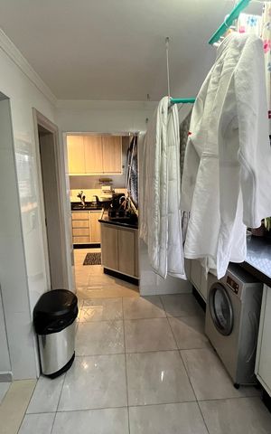 Apartamento à venda com 189m², 4 quartos e 4 vagasLavanderia