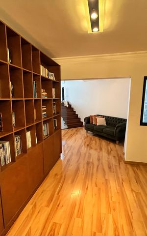 Apartamento à venda com 189m², 4 quartos e 4 vagasSala