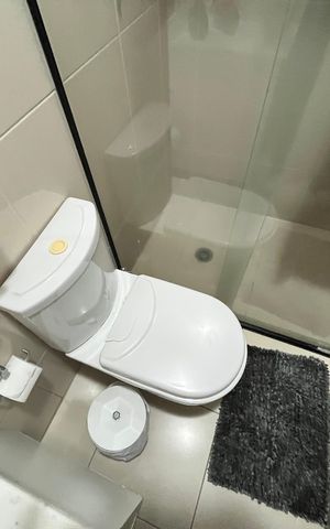 Apartamento à venda com 189m², 4 quartos e 4 vagasBanheiro