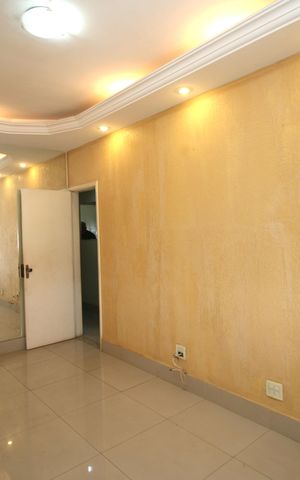 Apartamento à venda com 125m², 2 quartos e 2 vagasSala