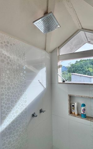 Casa de condomínio à venda com 280m², 4 quartos e 3 vagasSótão - banheiro