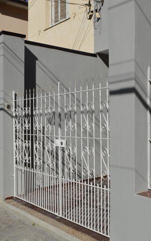 Casa à venda com 155m², 3 quartos e 1 vagaFachada + Plaquinha