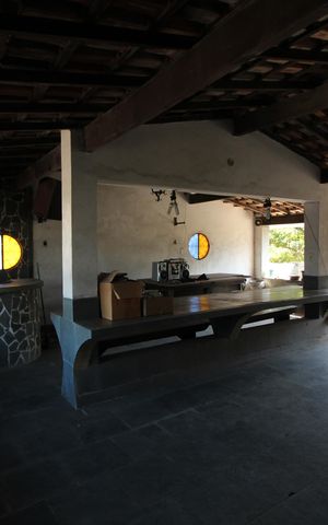 Casa de condomínio à venda com 374m², 4 quartos e 2 vagasTerraço