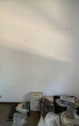 Casa à venda com 367m², 3 quartos e 4 vagas Casa à venda com 367m², 3 quartos e 4 vagasQuarto 4