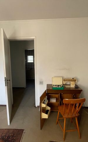 Casa à venda com 367m², 3 quartos e 4 vagas Casa à venda com 367m², 3 quartos e 4 vagasQuarto 3