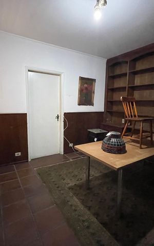Casa à venda com 367m², 3 quartos e 4 vagas Casa à venda com 367m², 3 quartos e 4 vagasEscritório