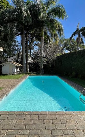 Casa à venda com 367m², 3 quartos e 4 vagas Casa à venda com 367m², 3 quartos e 4 vagasÁrea comum