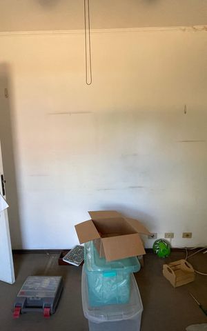 Casa à venda com 367m², 3 quartos e 4 vagas Casa à venda com 367m², 3 quartos e 4 vagasQuarto 4
