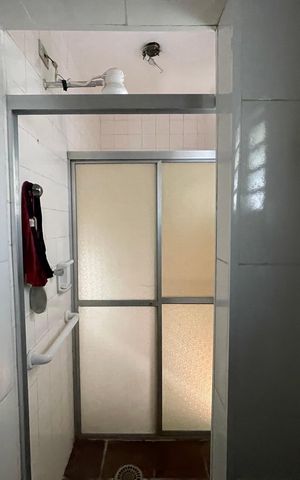 Casa à venda com 367m², 3 quartos e 4 vagas Casa à venda com 367m², 3 quartos e 4 vagasBanheiro 4