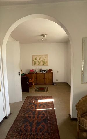 Casa à venda com 367m², 3 quartos e 4 vagas Casa à venda com 367m², 3 quartos e 4 vagasQuarto 3